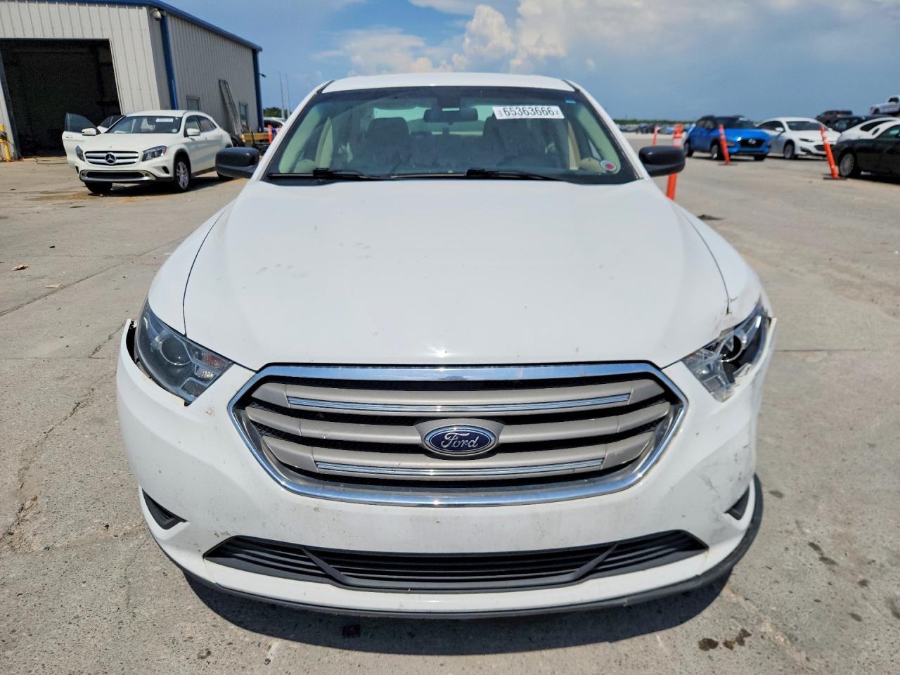 2016 FORD TAURUS SE — снимка 5