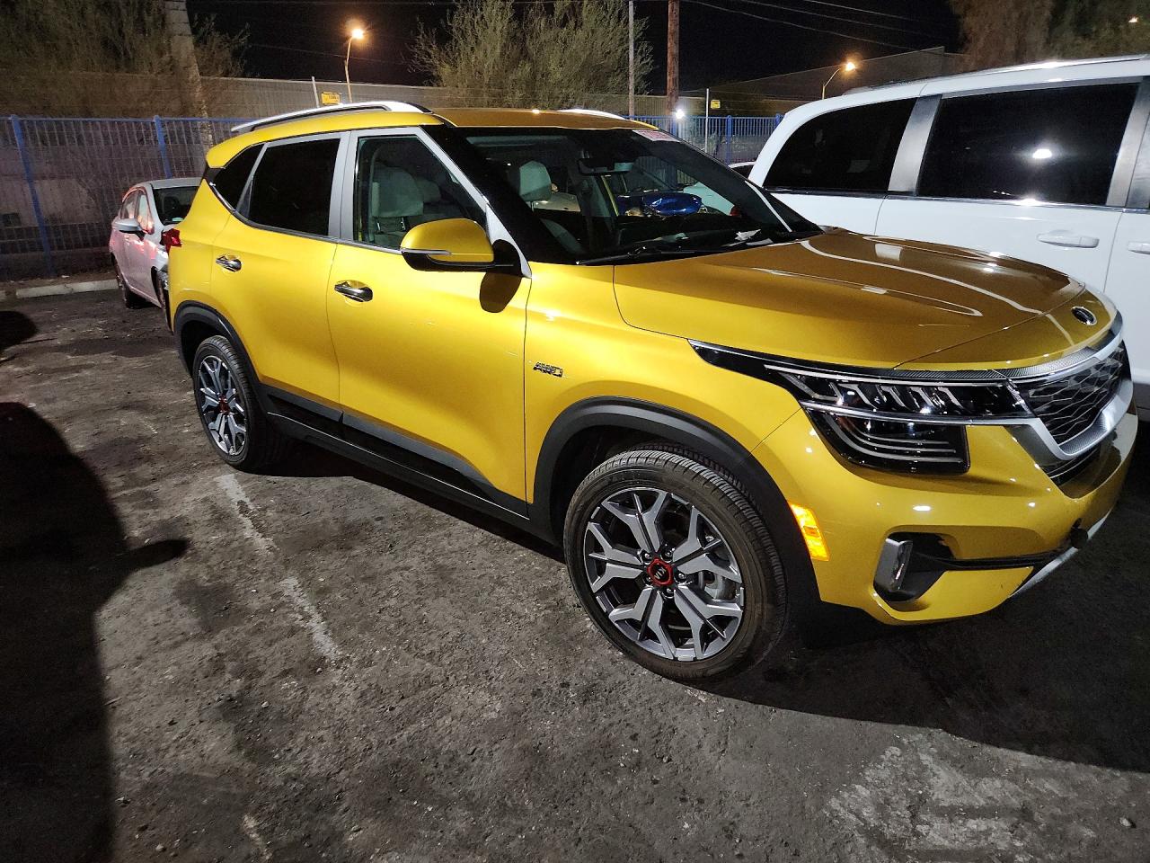 2021 KIA SELTOS SX — снимка 4