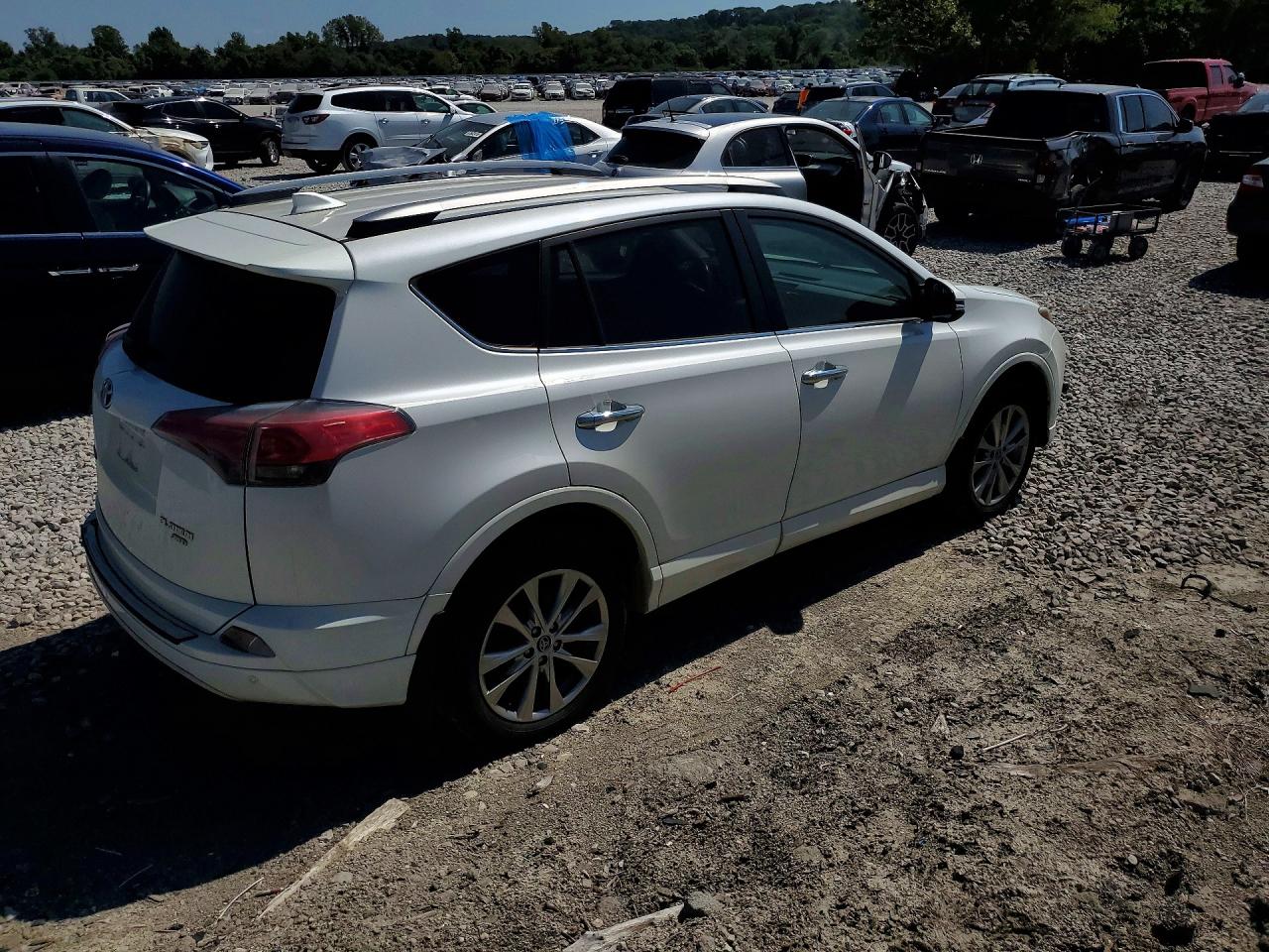 2017 TOYOTA RAV4 PLATINUM — снимка 3