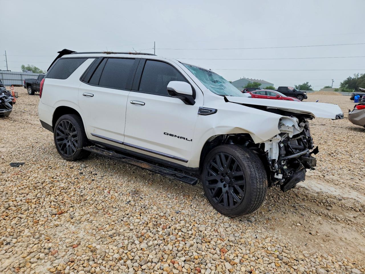 2025 GMC YUKON DENALI ULTIMATE — снимка 4