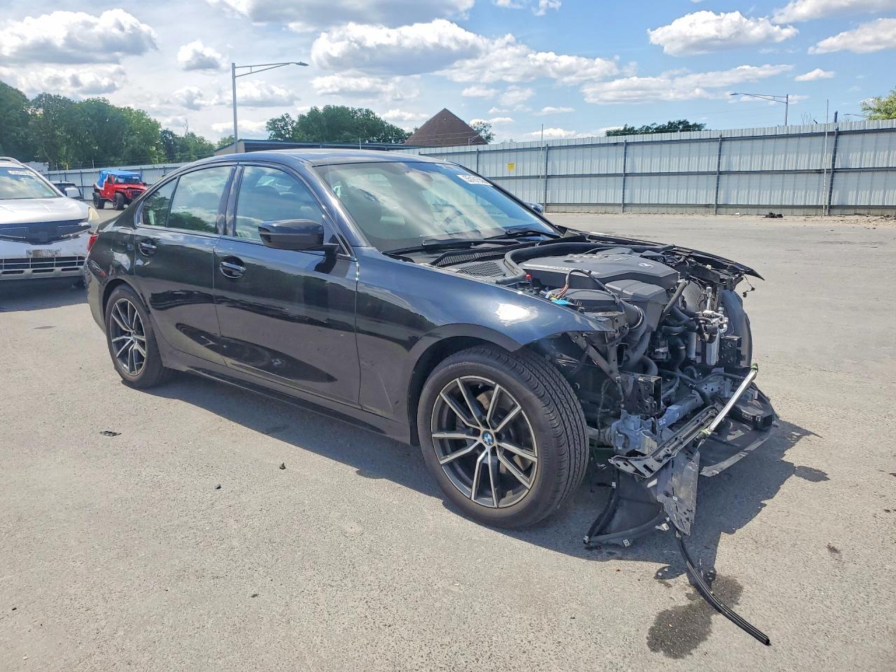 2022 BMW 330XI — снимка 4