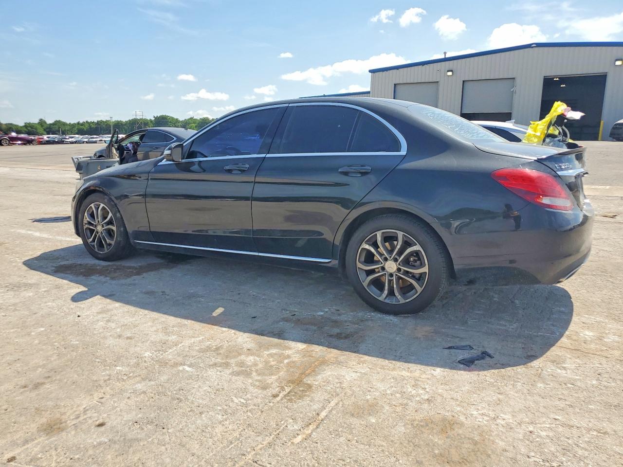 2015 MERCEDES-BENZ C 300 — снимка 2