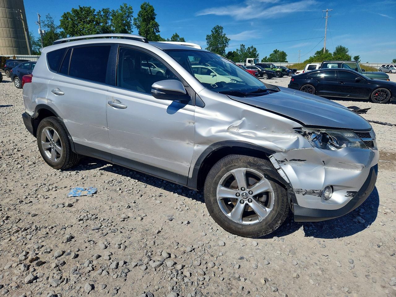2015 TOYOTA RAV4 XLE — снимка 4