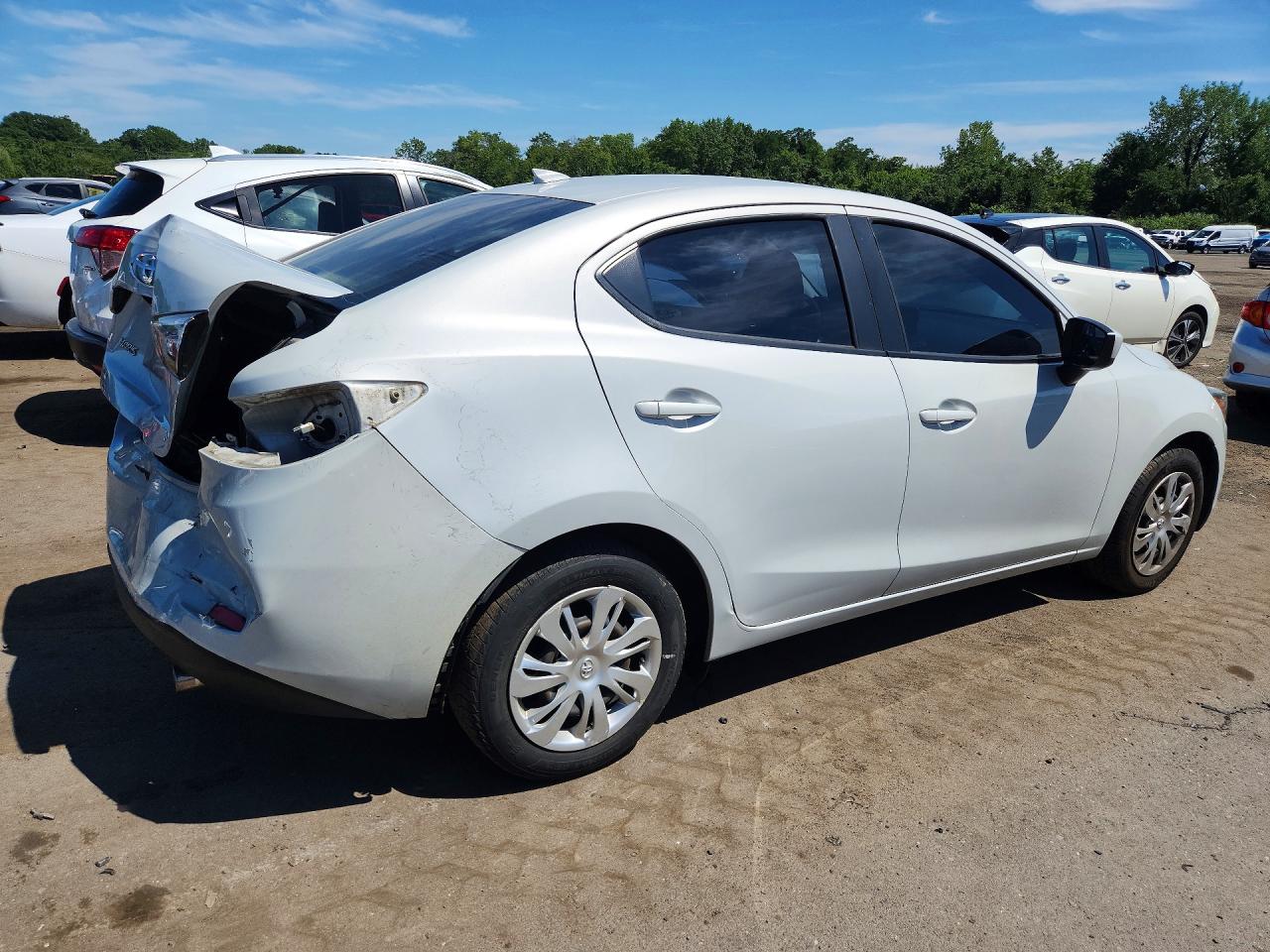 2019 TOYOTA YARIS L — снимка 3