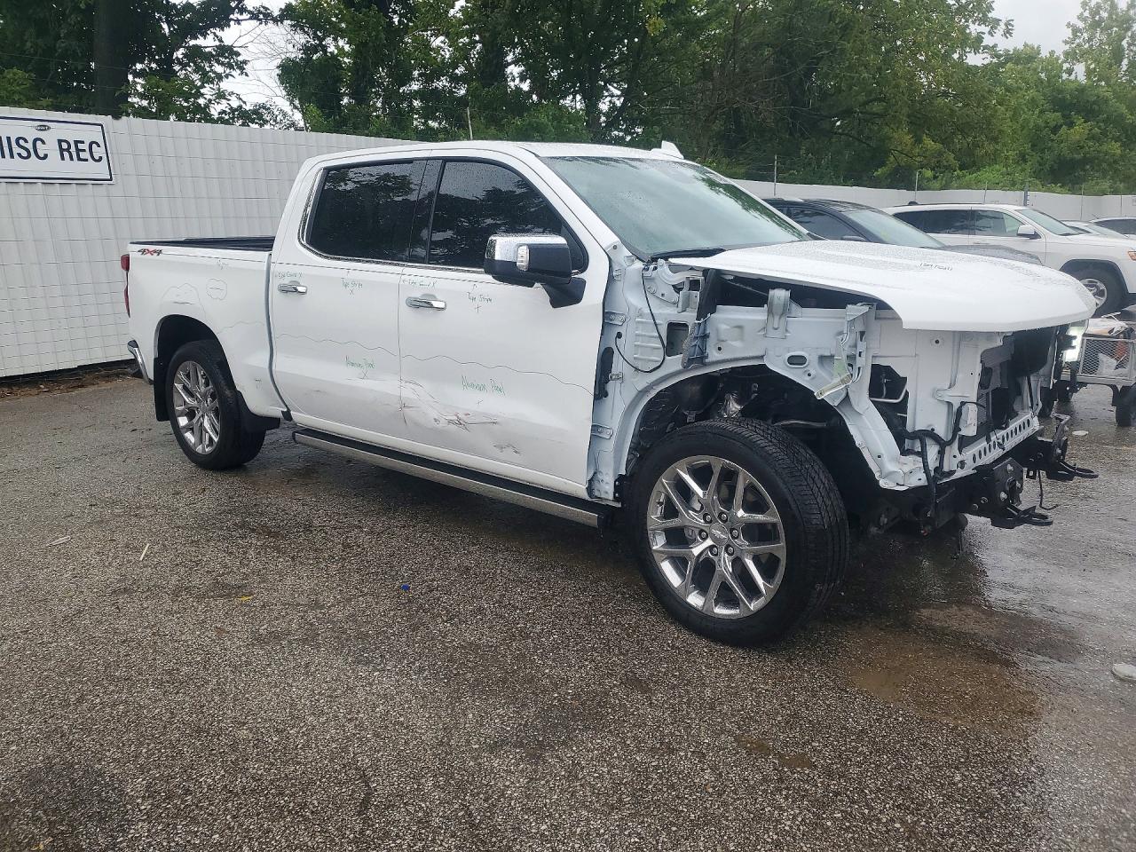 2025 CHEVROLET SILVERADO K1500 LTZ — снимка 4
