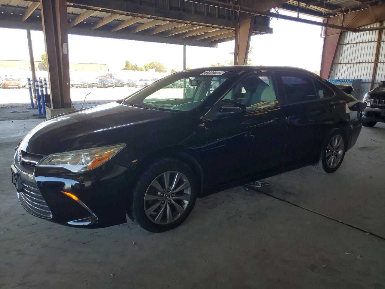 2015 TOYOTA CAMRY XLE