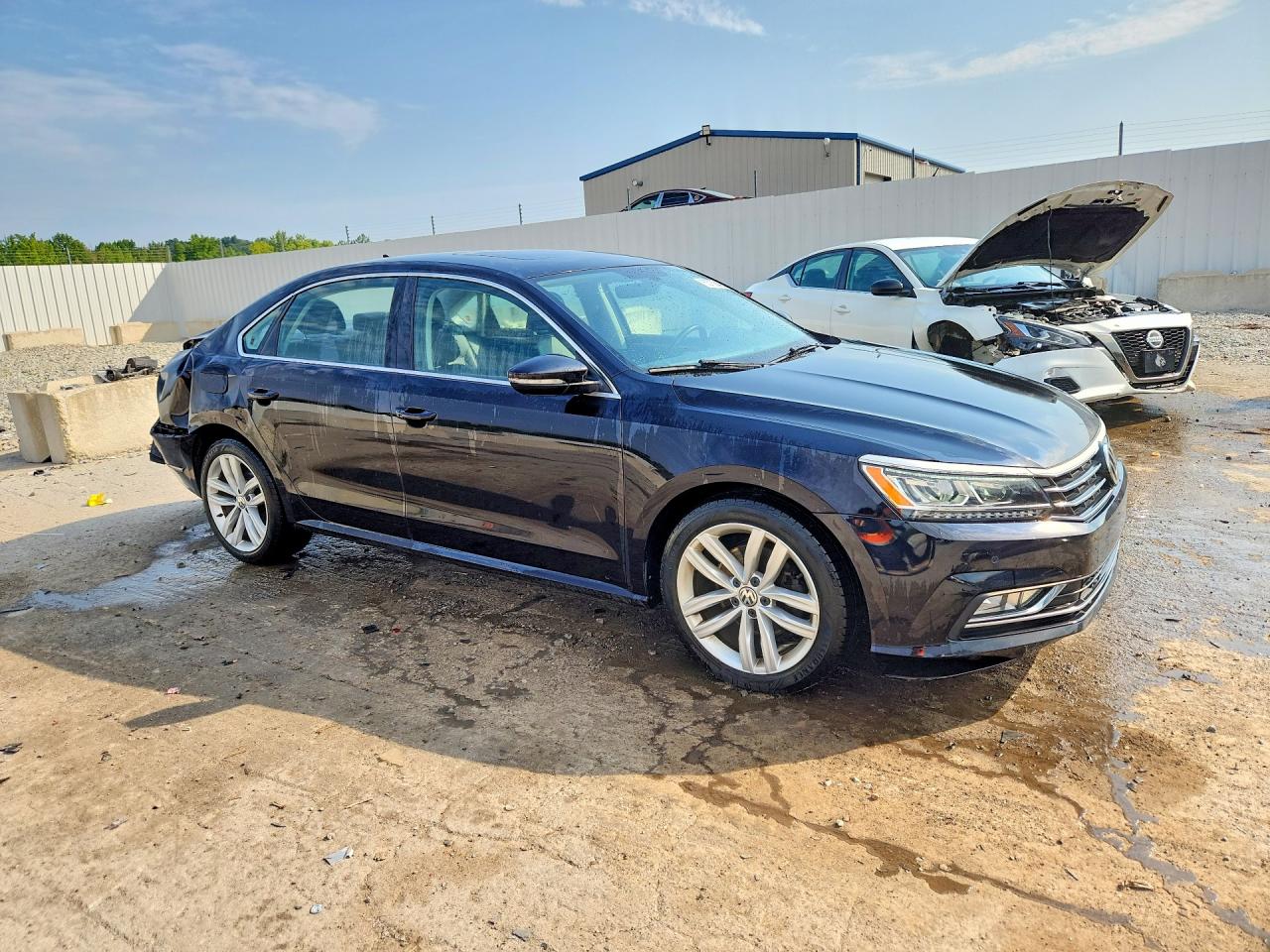 2018 VOLKSWAGEN PASSAT SE — снимка 4