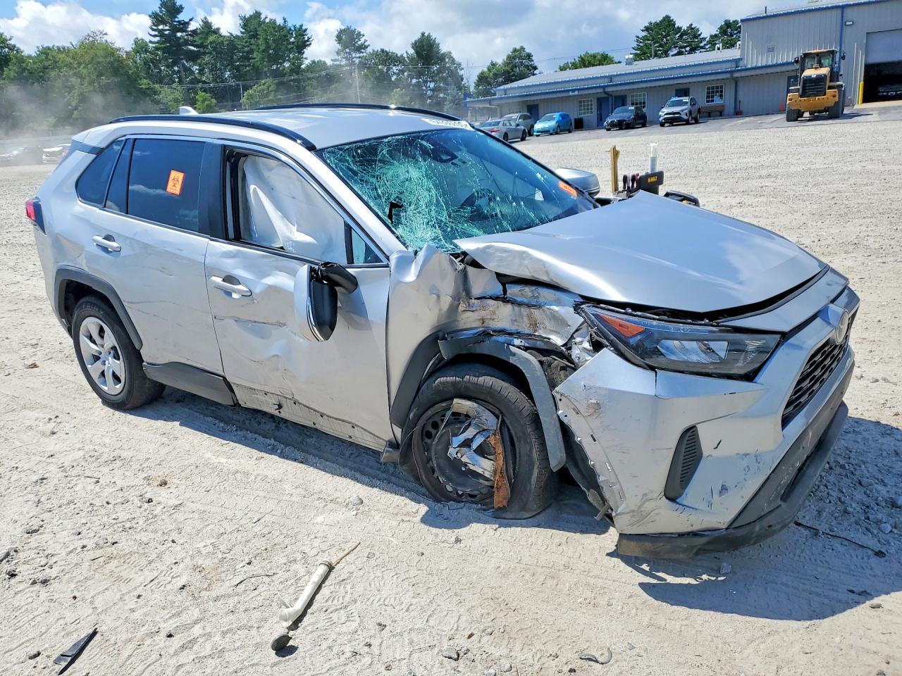 2019 TOYOTA RAV4 LE — снимка 4