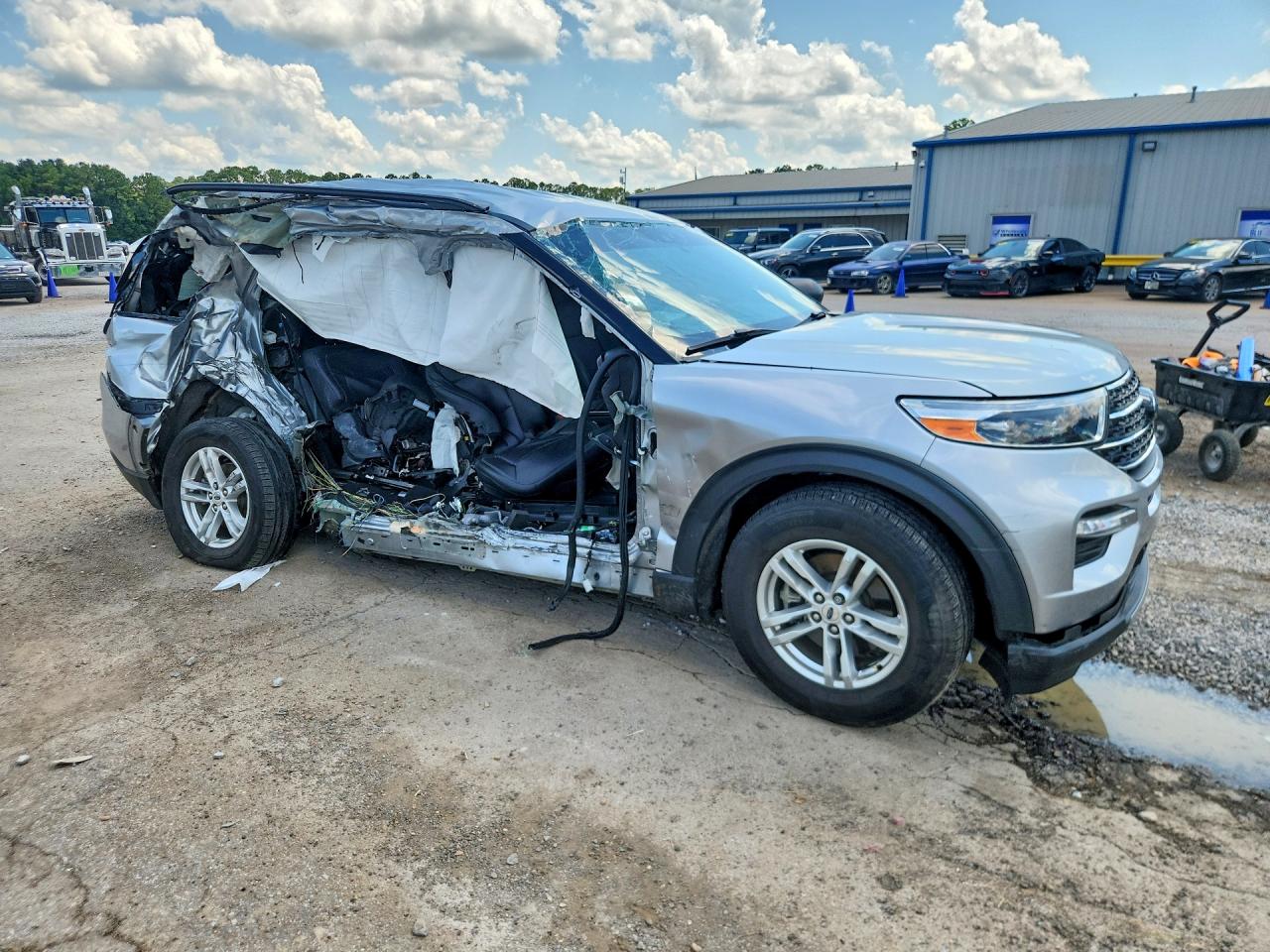 2020 FORD EXPLORER XLT — снимка 4