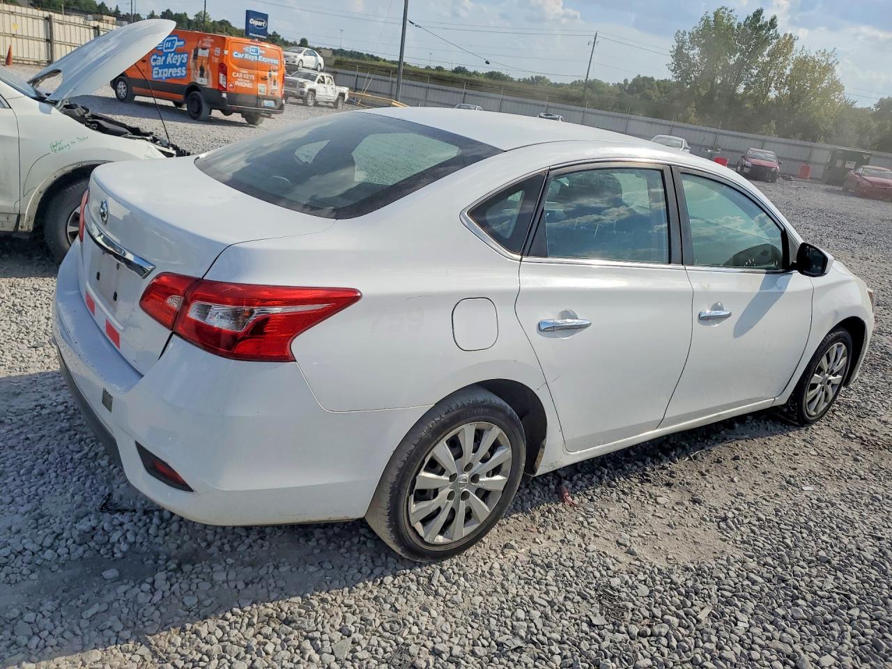 2019 NISSAN SENTRA S — снимка 3