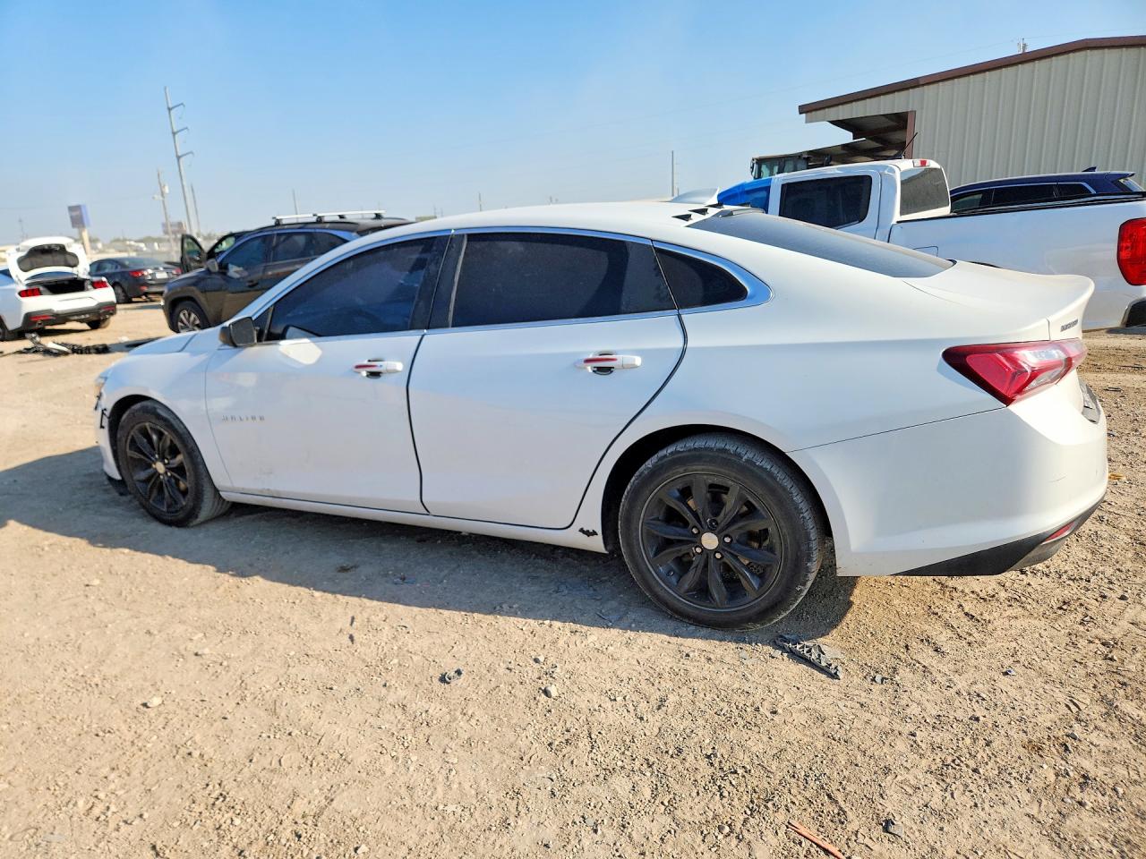 2019 CHEVROLET MALIBU LT — снимка 2