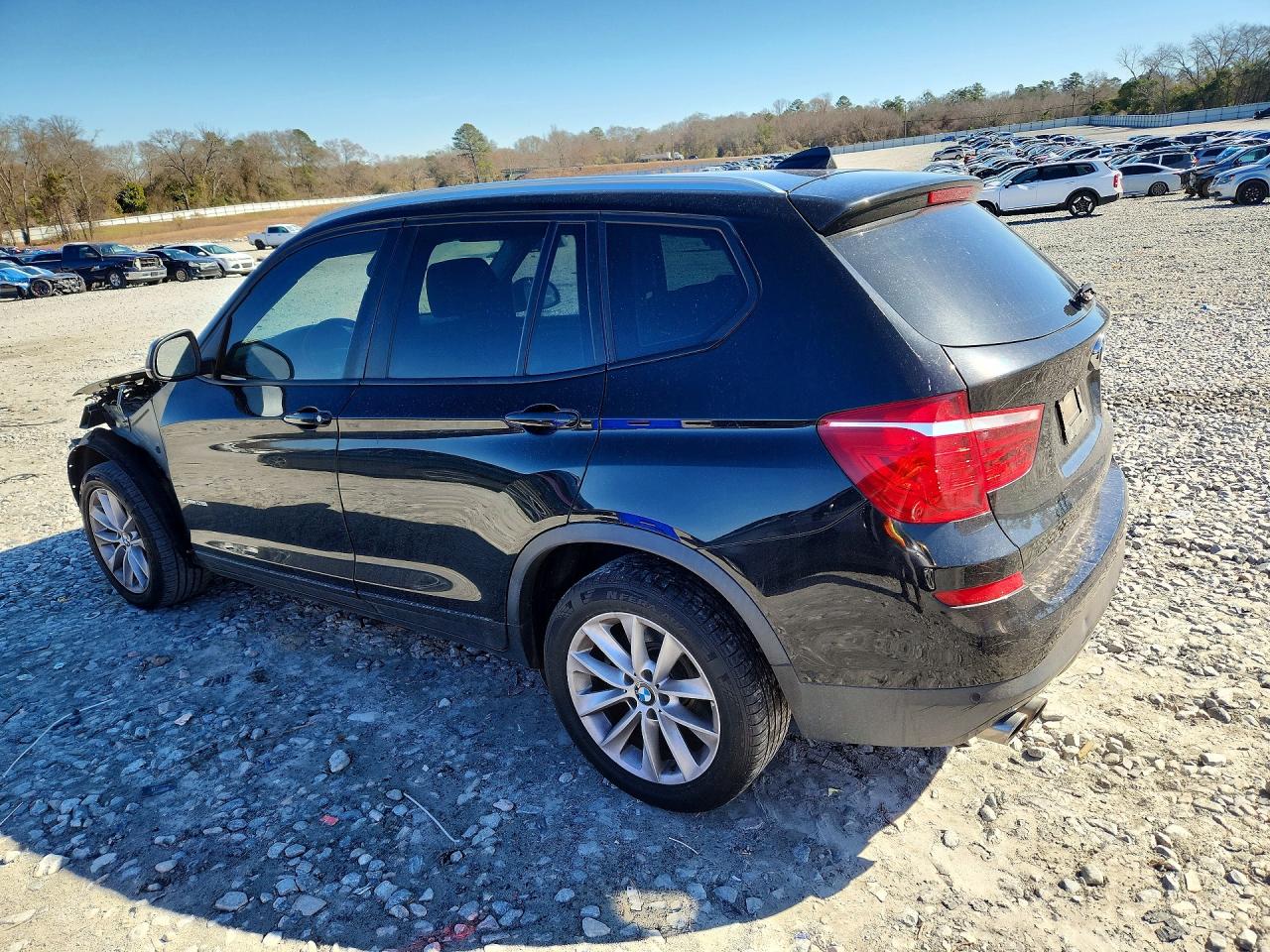 2017 BMW X3 SDRIVE28I — снимка 2
