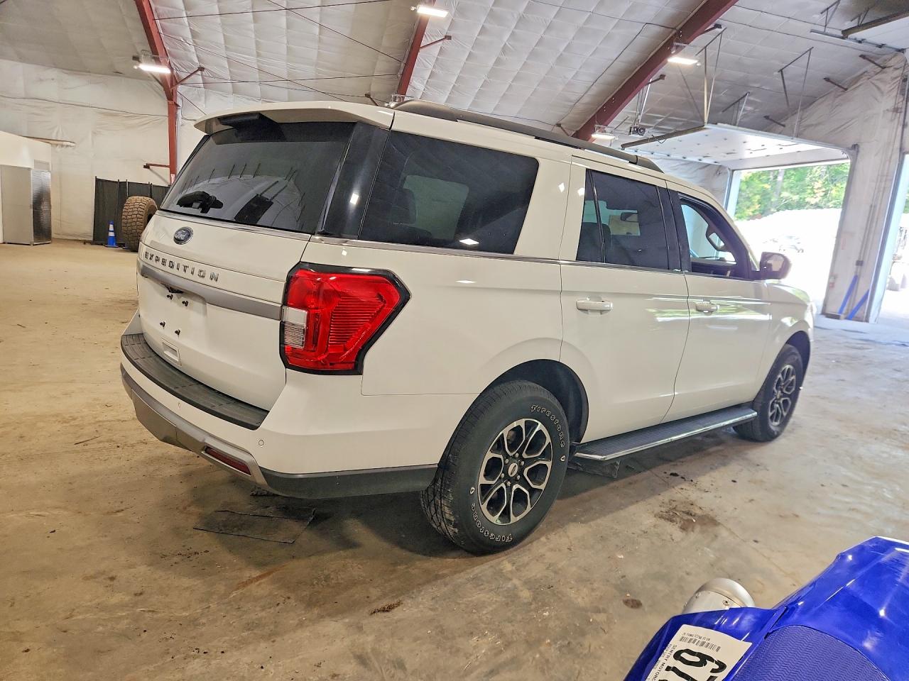 2022 FORD EXPEDITION XLT — снимка 3