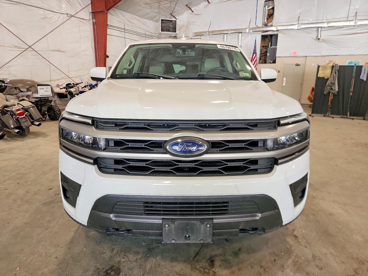 2022 FORD EXPEDITION XLT — снимка 5