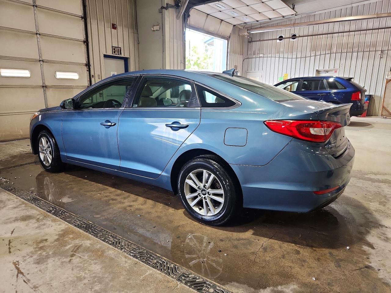 2017 HYUNDAI SONATA SE — снимка 2