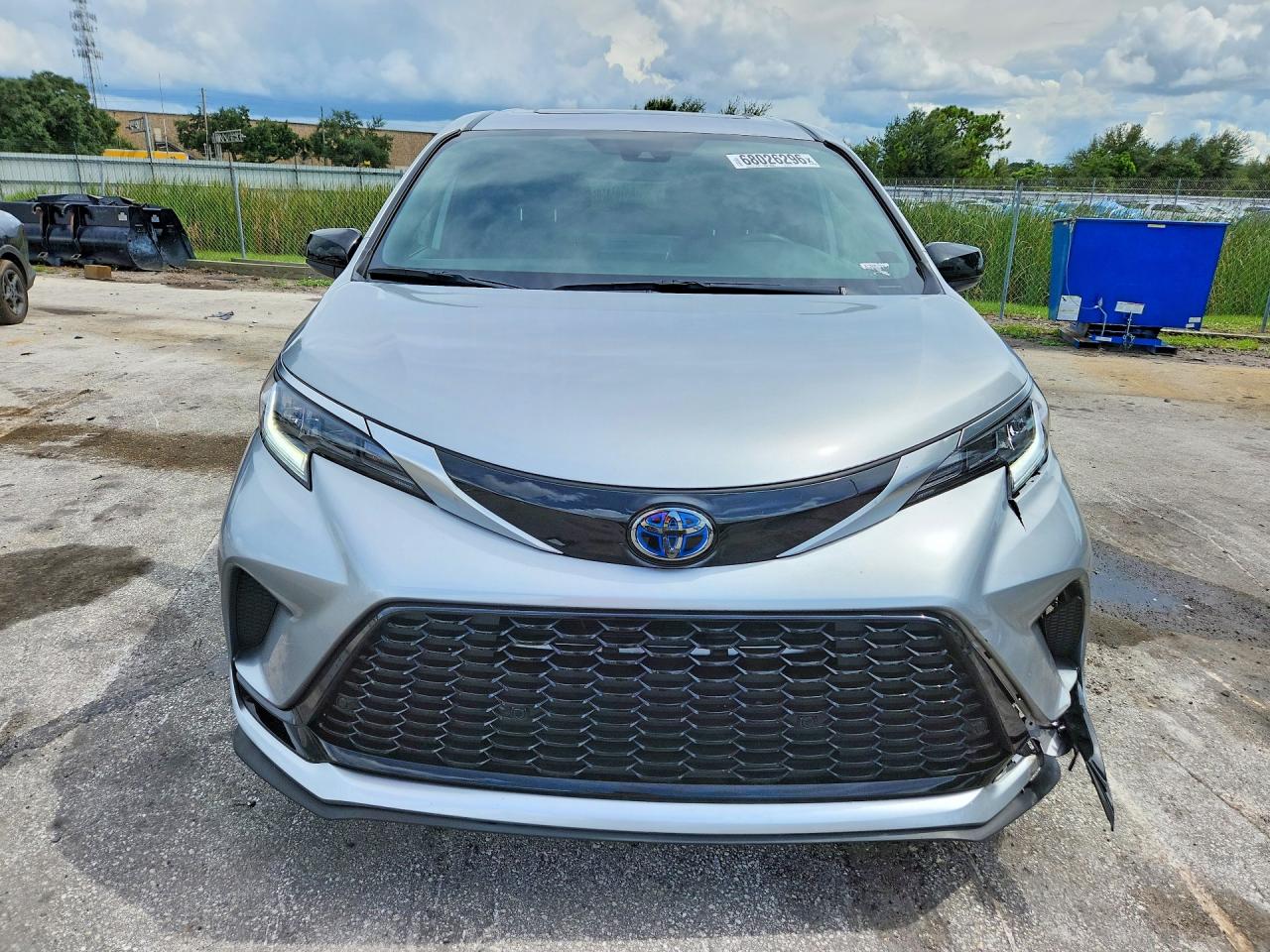 2024 TOYOTA SIENNA XSE — снимка 5