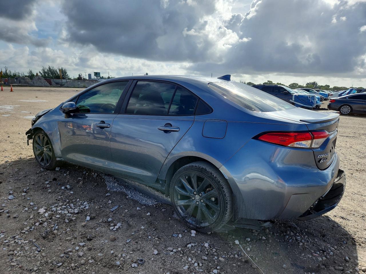 2025 TOYOTA COROLLA SE — снимка 2