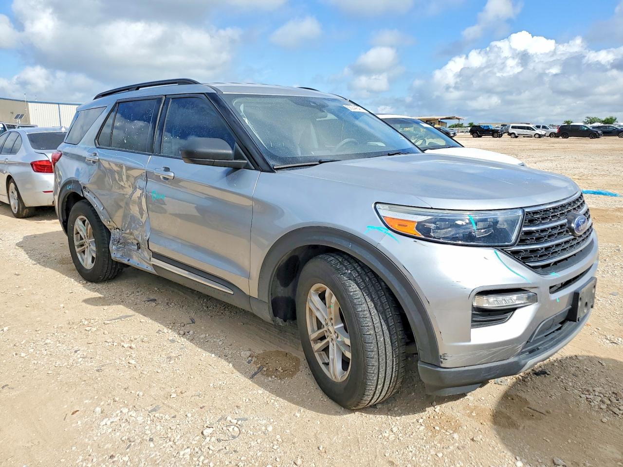 2022 FORD EXPLORER XLT — снимка 4