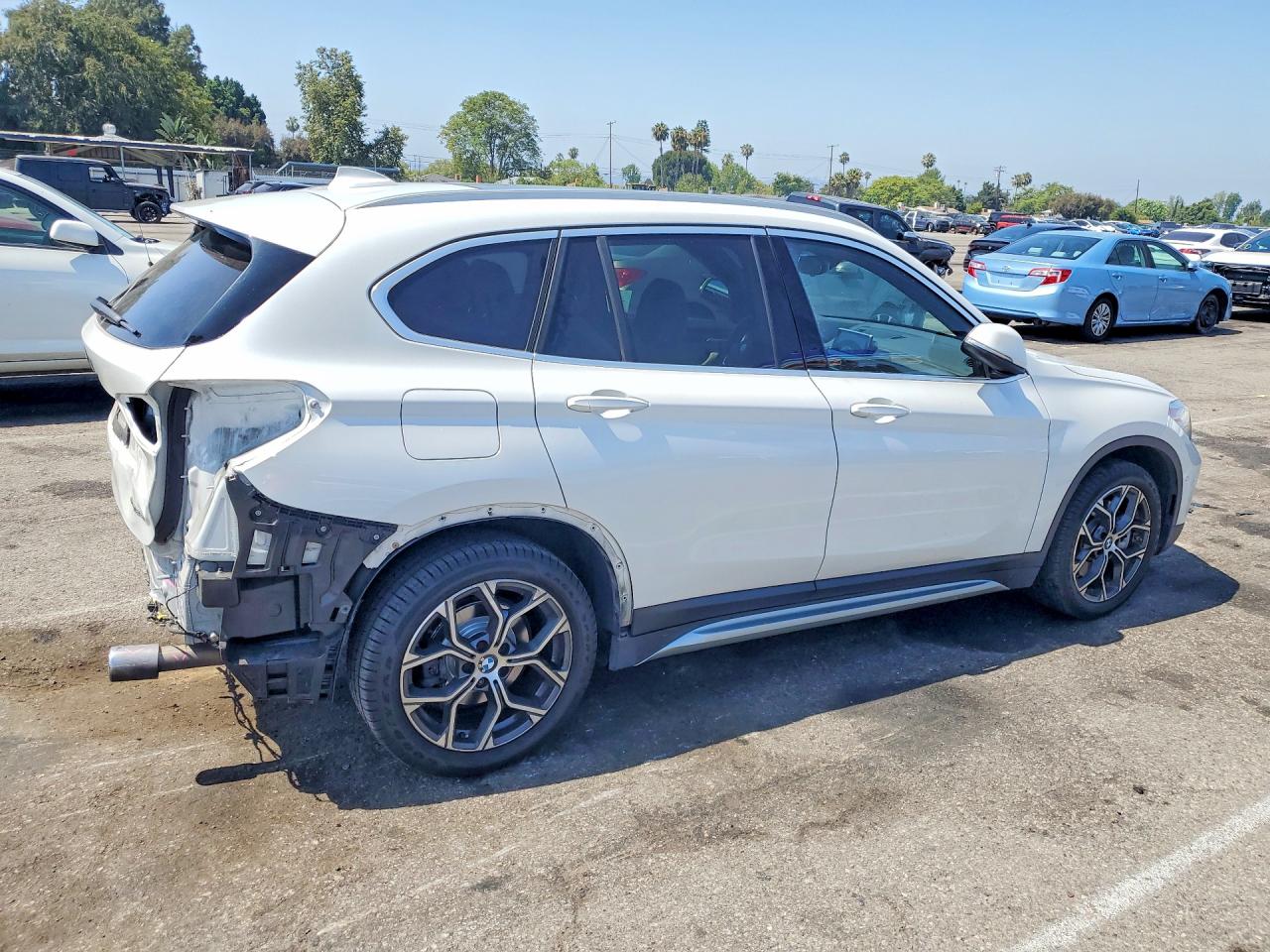 2021 BMW X1 SDRIVE28I — снимка 3