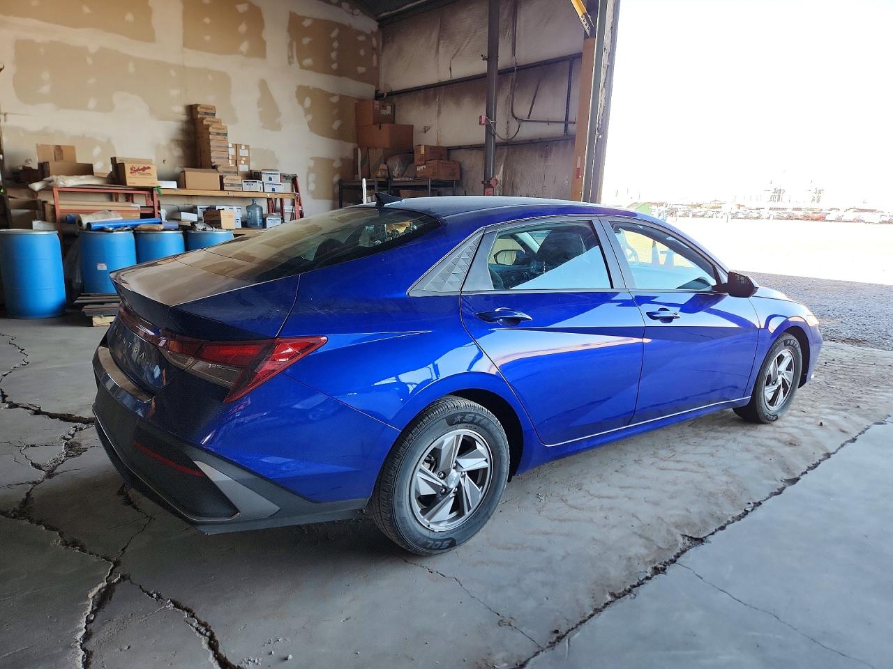 2025 HYUNDAI ELANTRA SE — снимка 3