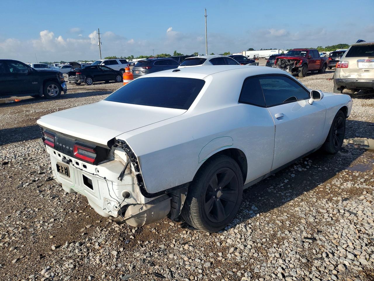2015 DODGE CHALLENGER SXT — снимка 3
