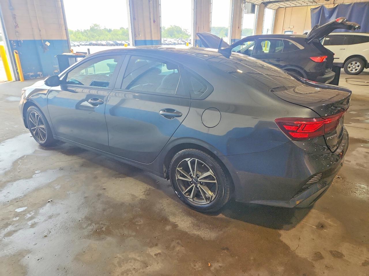 2023 KIA FORTE LXS — снимка 2