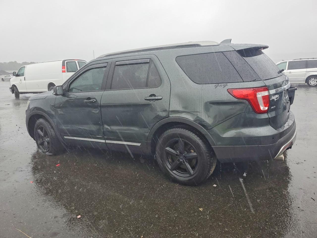 2016 FORD EXPLORER XLT — снимка 2