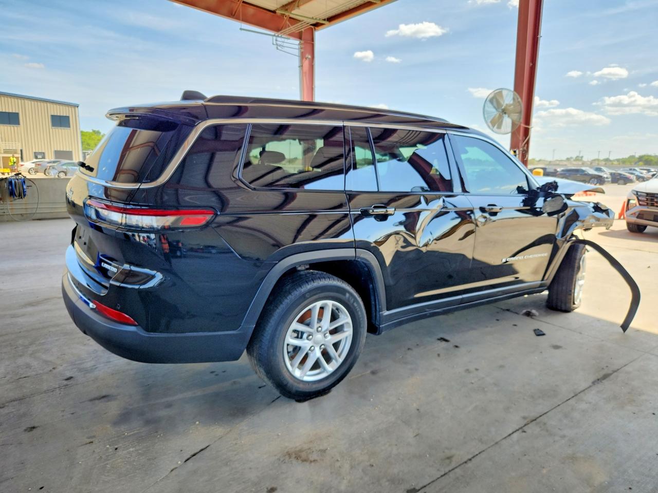 2025 JEEP GRAND CHEROKEE L LAREDO/L ALTITUDE — снимка 3