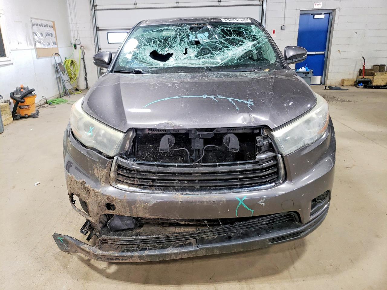 2015 TOYOTA HIGHLANDER LE — снимка 5
