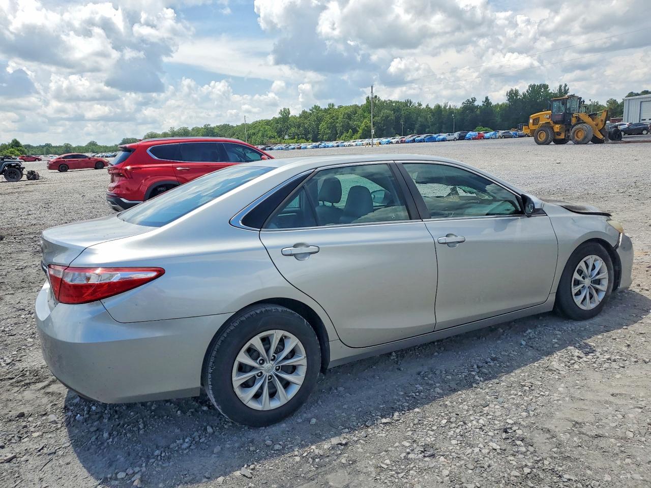 2015 TOYOTA CAMRY LE — снимка 3