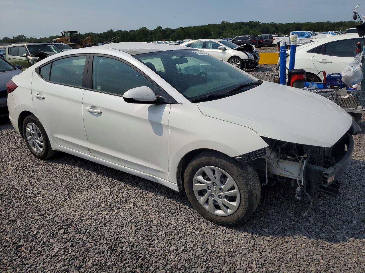 2019 HYUNDAI ELANTRA SE — снимка 4
