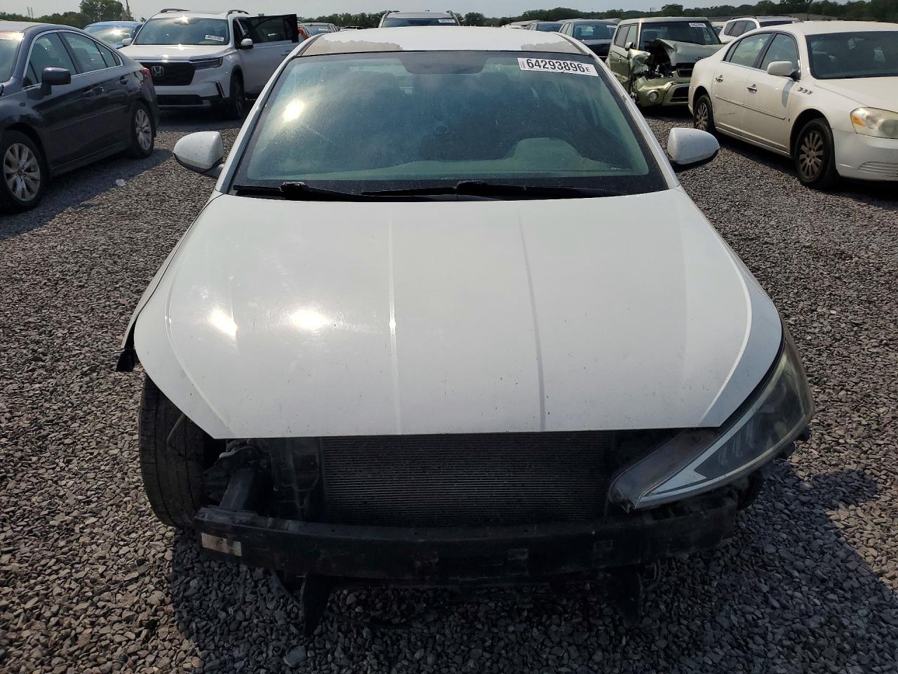 2019 HYUNDAI ELANTRA SE — снимка 5