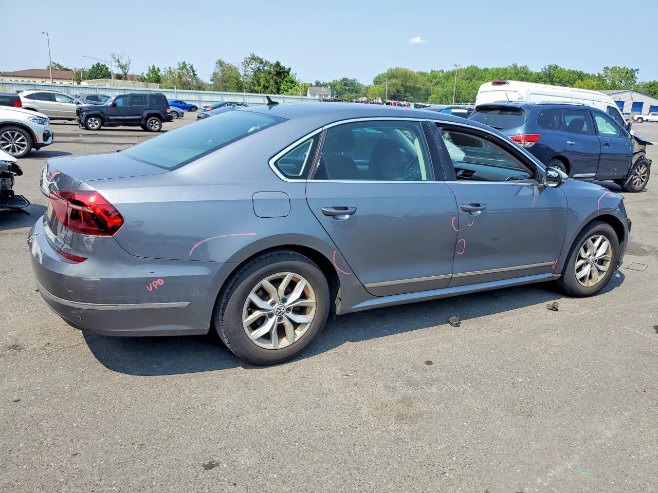 2017 VOLKSWAGEN PASSAT S — снимка 3