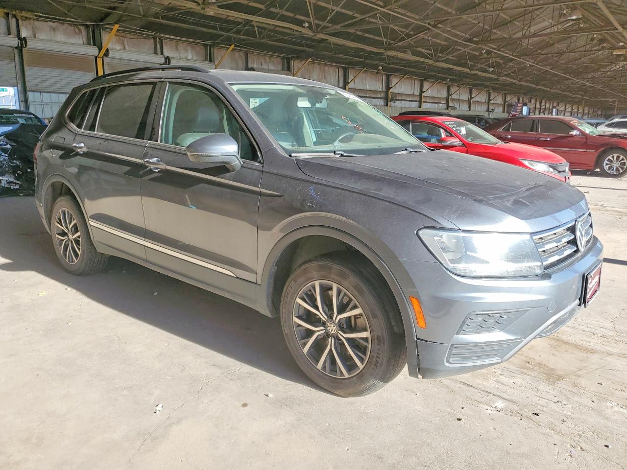 2020 VOLKSWAGEN TIGUAN SE/SEL — снимка 4