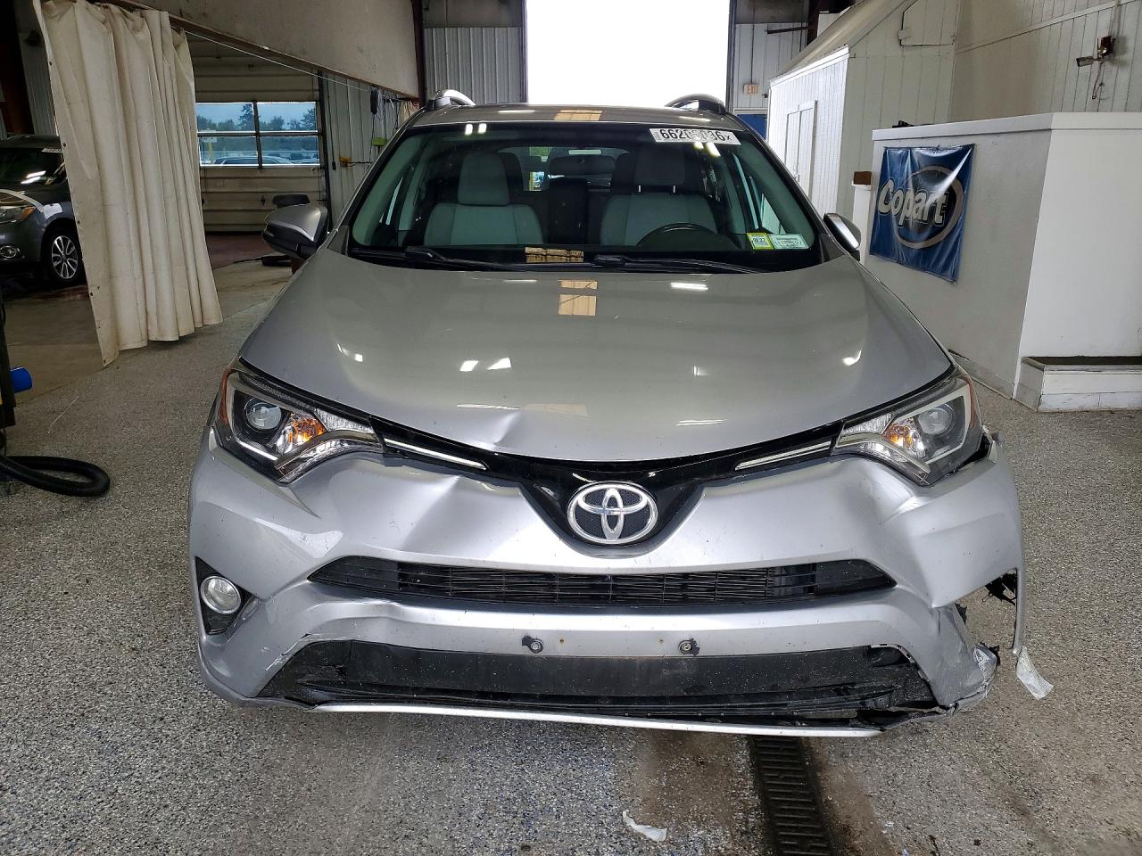 2016 TOYOTA RAV4 XLE — снимка 5