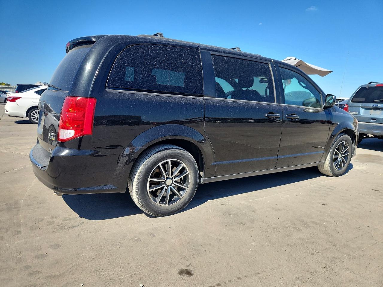 2019 DODGE GRAND CARAVAN GT — снимка 3