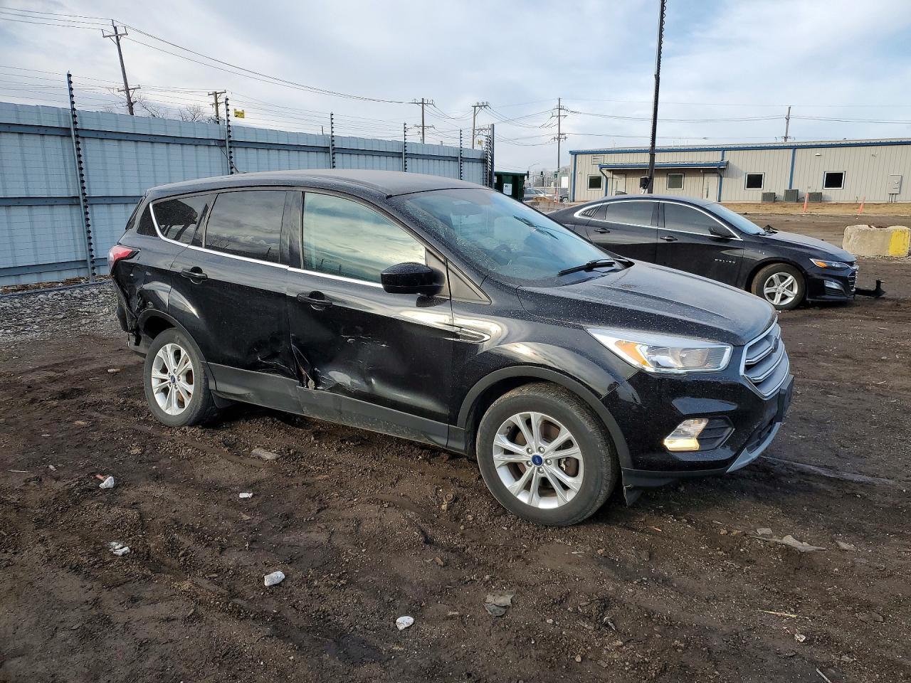 2017 FORD ESCAPE SE — снимка 4