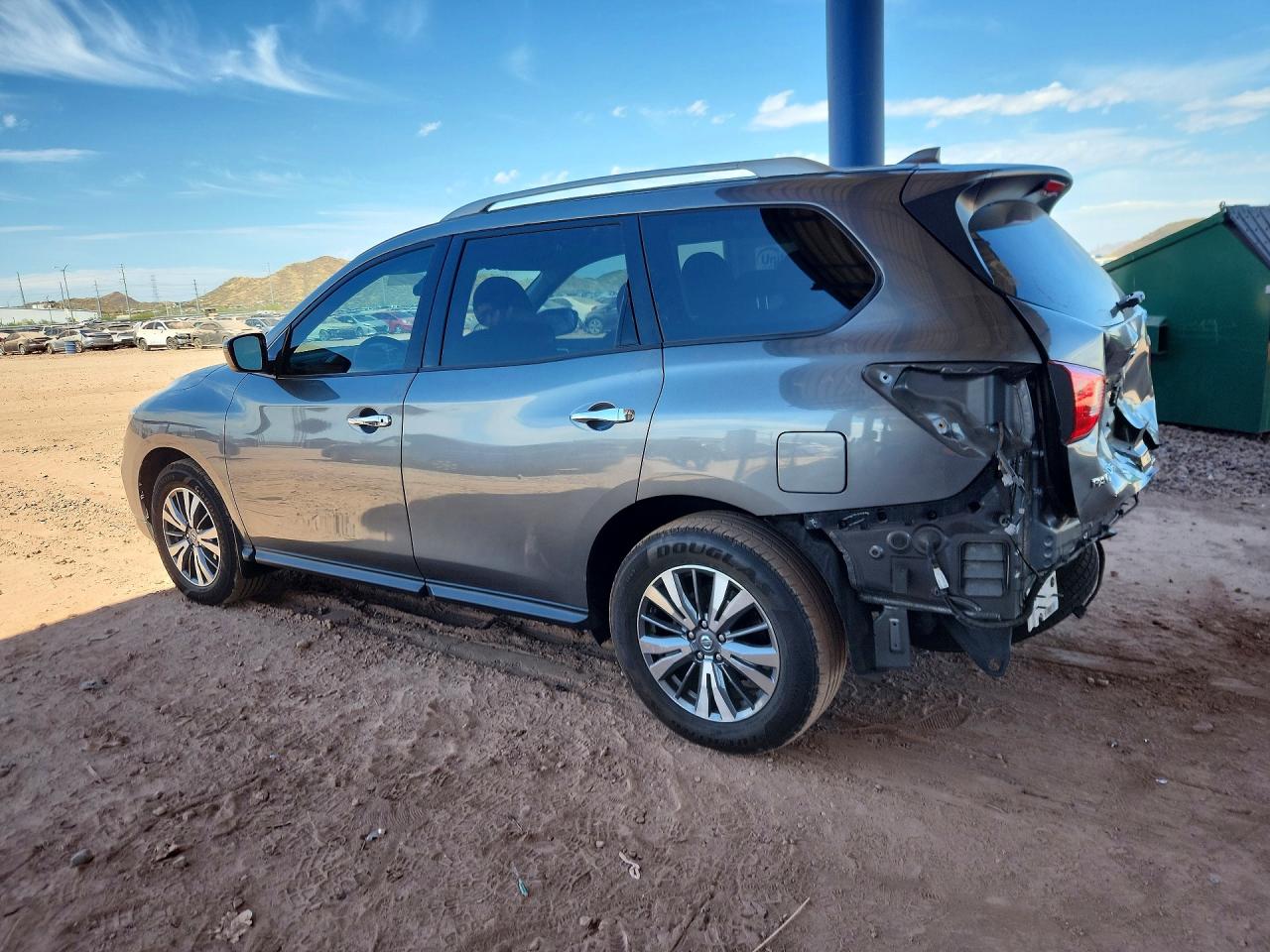 2020 NISSAN PATHFINDER S — снимка 2
