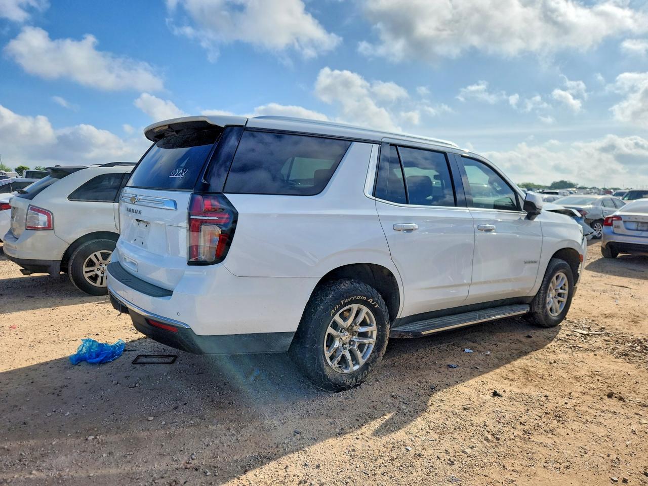 2023 CHEVROLET TAHOE C1500 LS — снимка 3