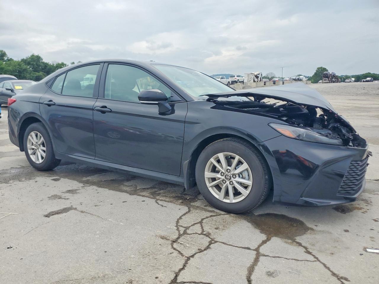 2026 TOYOTA CAMRY LE — снимка 4
