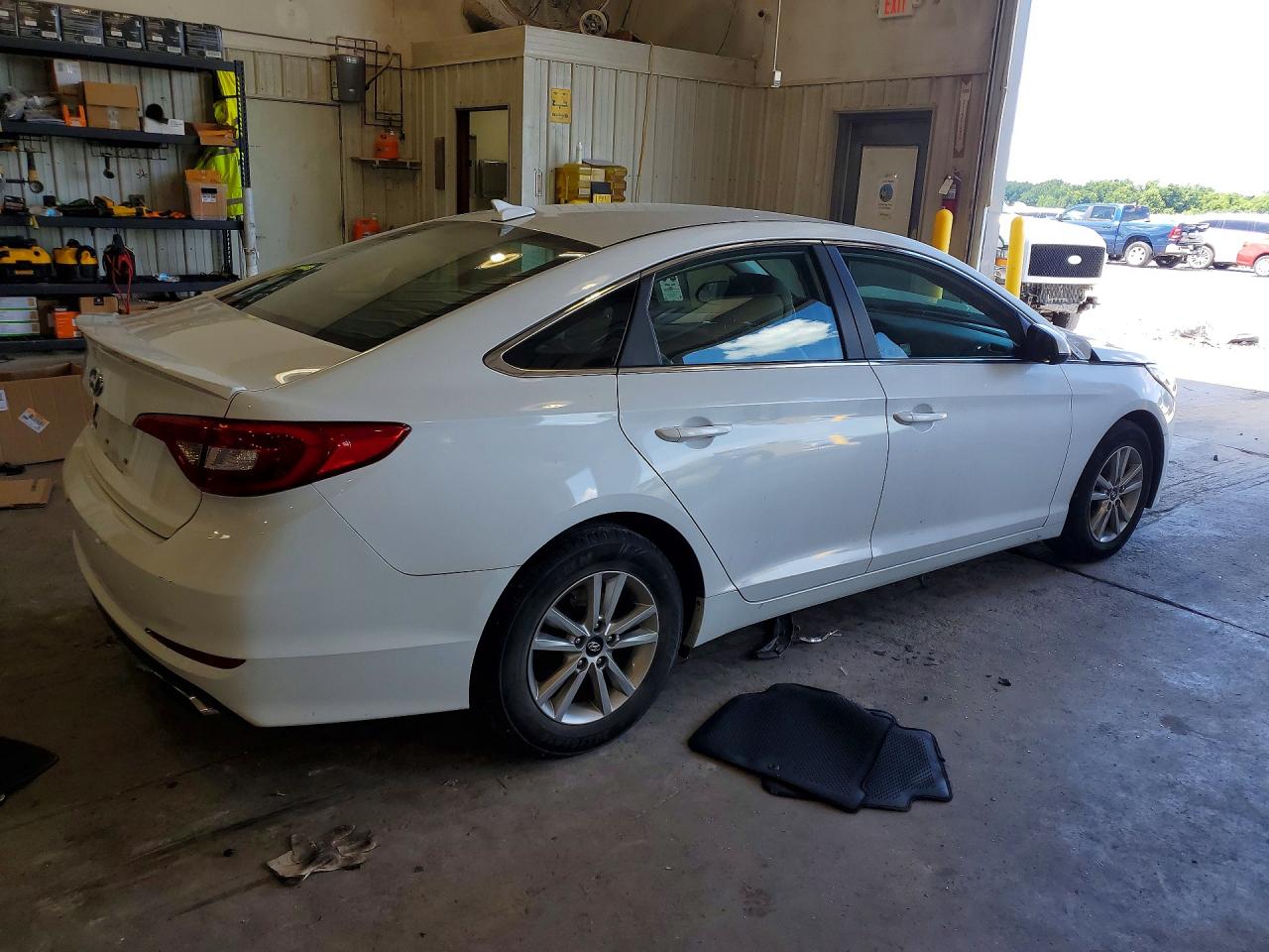 2015 HYUNDAI SONATA SE — снимка 3