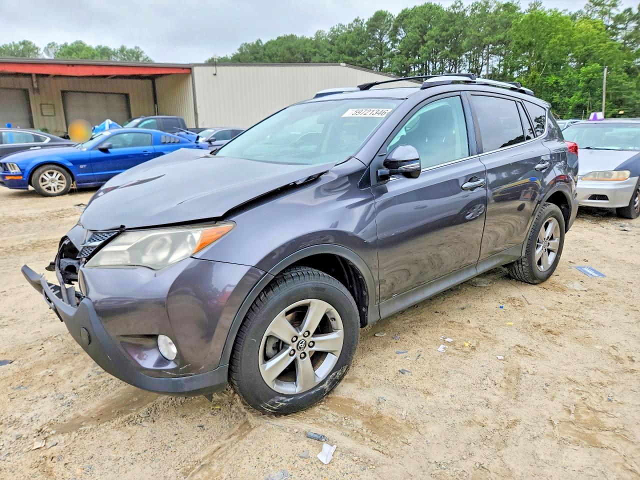 2015 TOYOTA RAV4 XLE