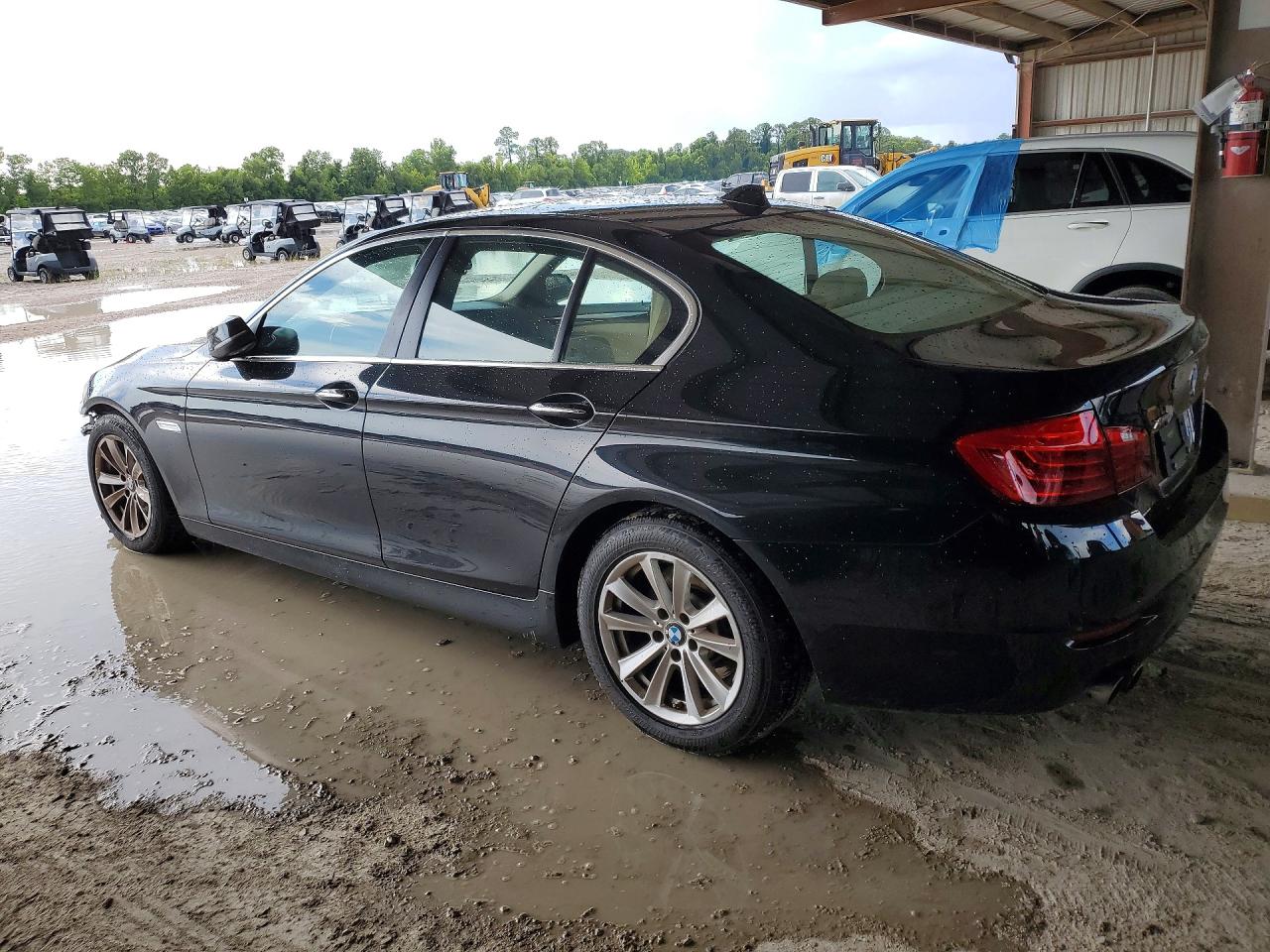 2015 BMW 528 XI — снимка 2
