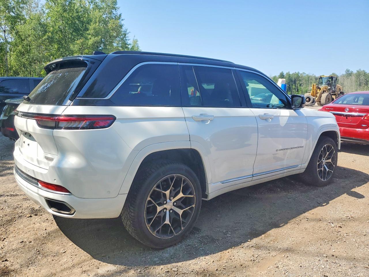 2024 JEEP GRAND CHEROKEE SUMMIT — снимка 3