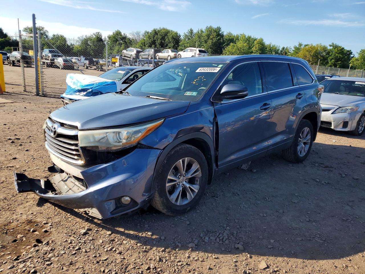 2015 TOYOTA HIGHLANDER XLE