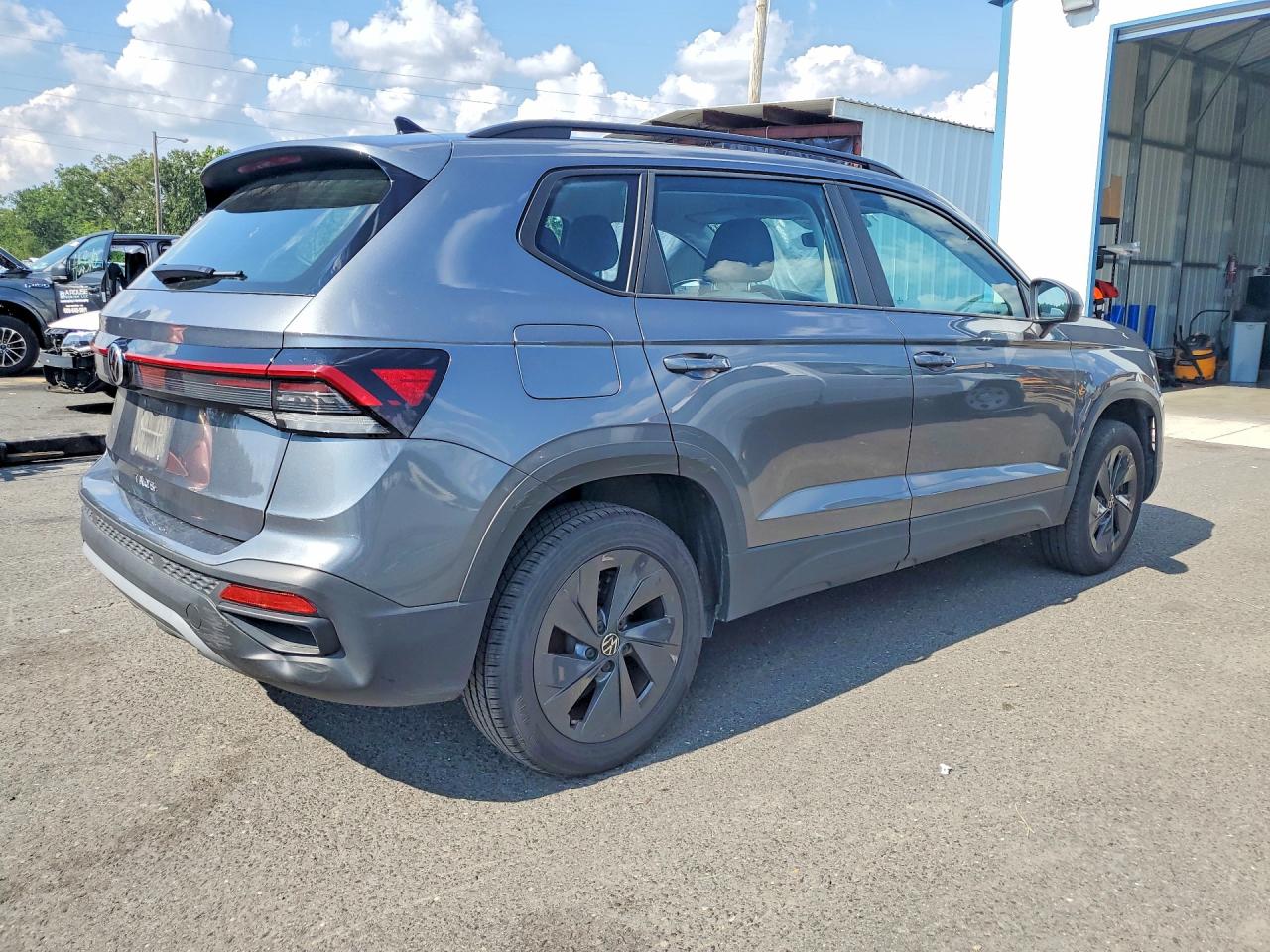 2026 VOLKSWAGEN TAOS S — снимка 3