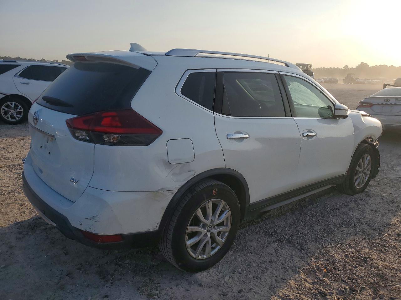 2019 NISSAN ROGUE SV — снимка 3