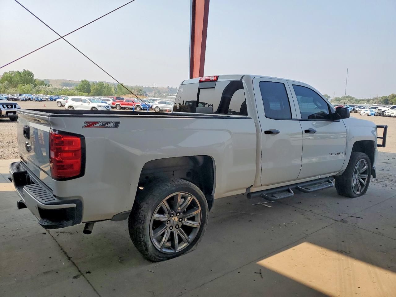 2017 CHEVROLET SILVERADO K1500 LT — снимка 3