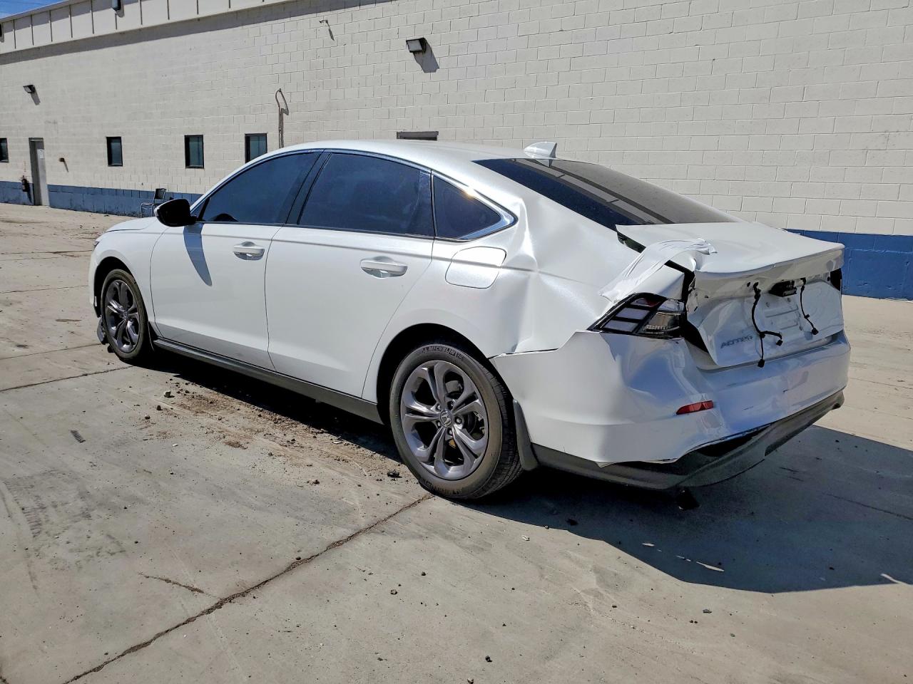 2024 HONDA ACCORD EX — снимка 2