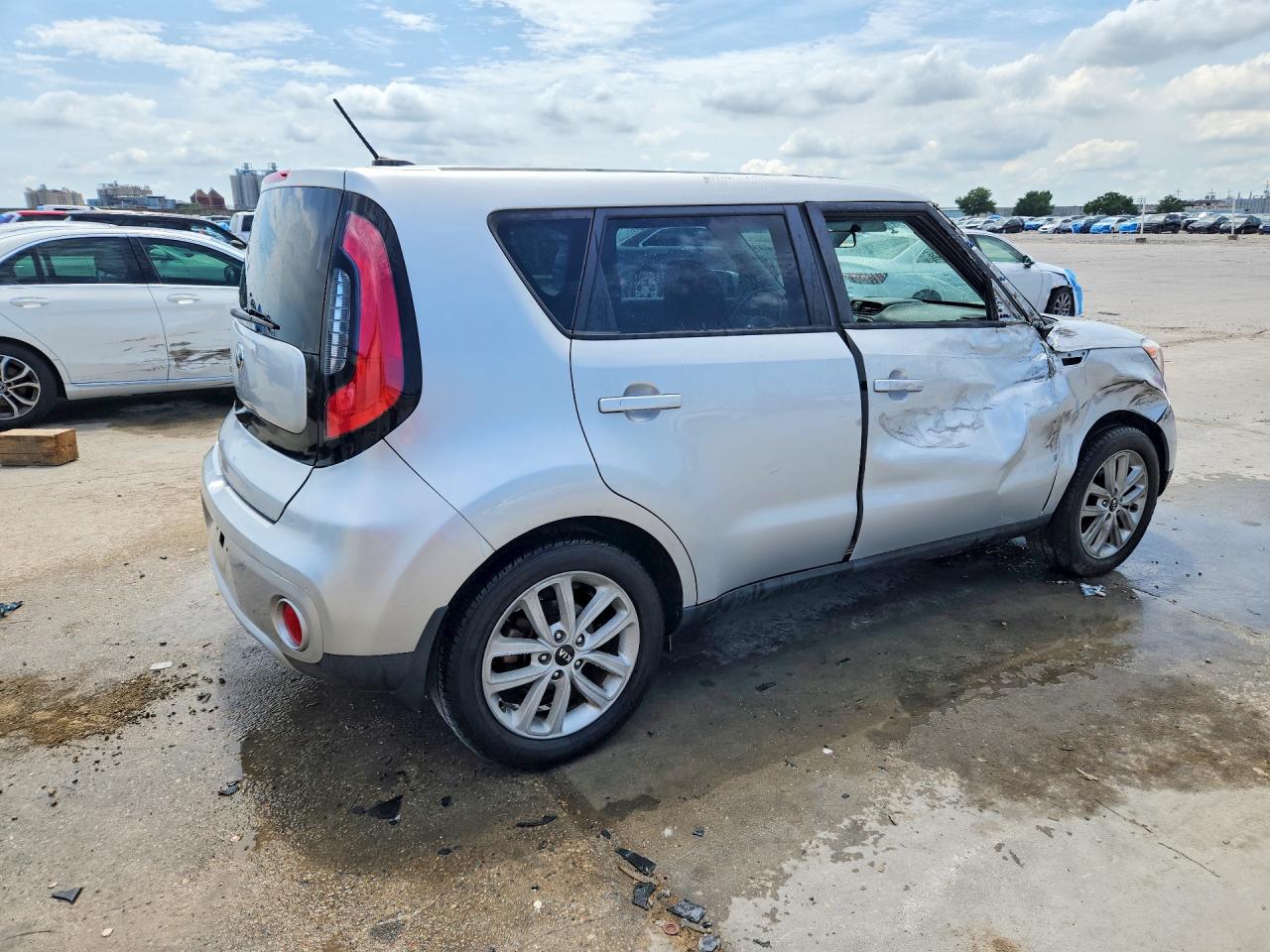 2017 KIA SOUL + — снимка 3